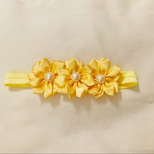 NWOT yellow satin flowers headband bow